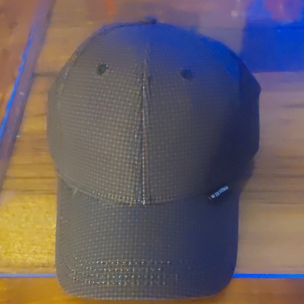 Ben Sherman Dark Plad Cap